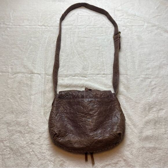 Camila Alcestis MUXO Leather Fringe Front Boho Saddle Bag Style Purse - Picture 2 of 16